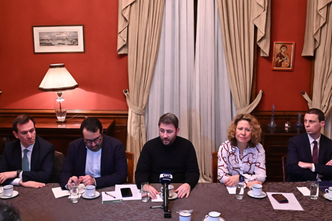 Συνάντηση Ν. Ανδρουλάκη με εκπροσώπους της Ελληνικής κοινότητας Κωνσταντινούπολης