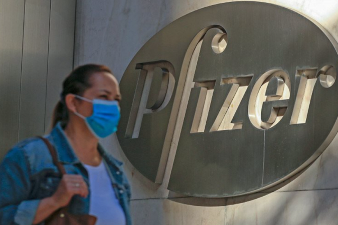 Ευρωκοινοβούλιο | Ζητάει σε ακρόαση την πρόεδρο της Κομισιόν για τις συμβάσεις με την Pfizer
