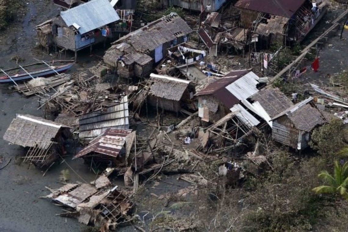 Ιαπωνία | «Θερίζει» ο τυφώνας Χανούν - Δύο νεκροί και τουλάχιστον 62 τραυματίες