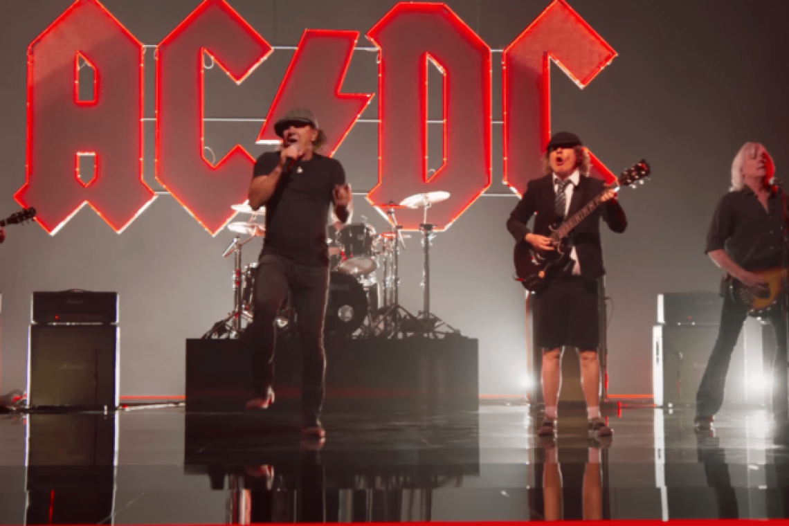 Oι AC/DC επιστρέφουν στις συναυλίες μετά από επτά χρόνια