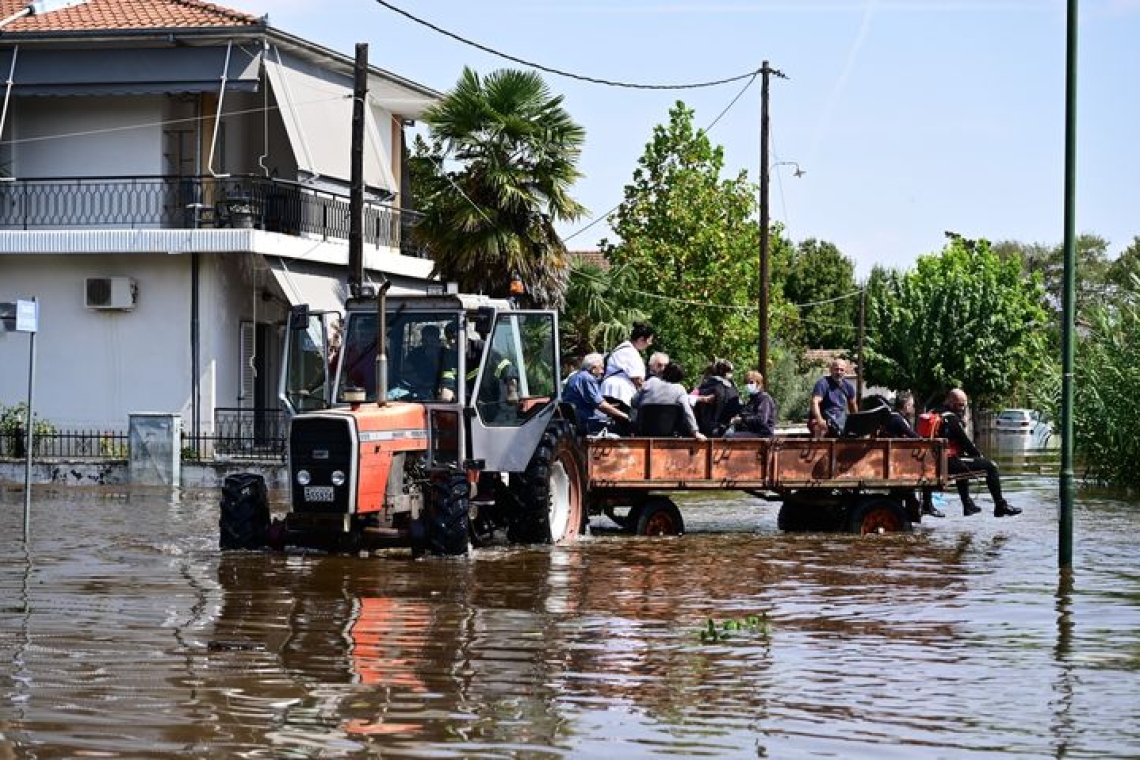 Θεσσαλία | 10.146 κλήσεις στην Πυροσβεστική λόγω των πλημμυρών