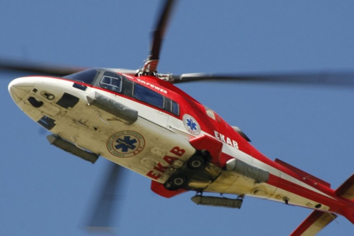 Εύβοια | Βαριά τραυματίας ο 57χρονος υλοτόμος που καταπλακώθηκε από δέντρο - Μεταφέρθηκε με ελικόπτερο στην Αθήνα